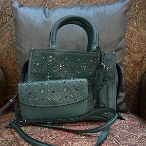 SOLD Coach Rogue 25 prairie rivets with matching 1941 wristlet wallet